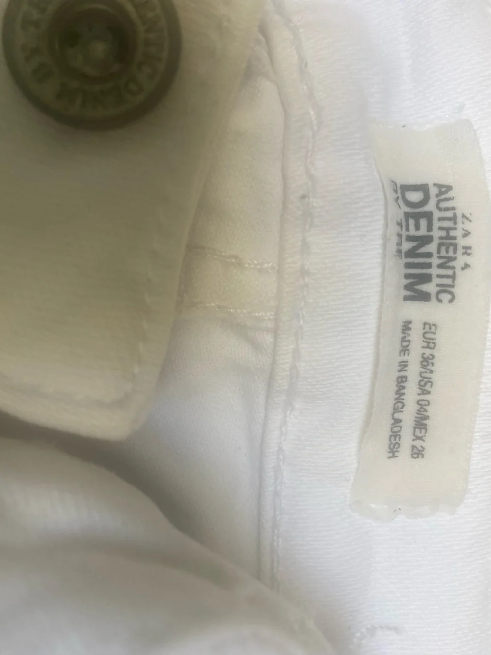 Zara White Denim Shorts - Authentic Denim